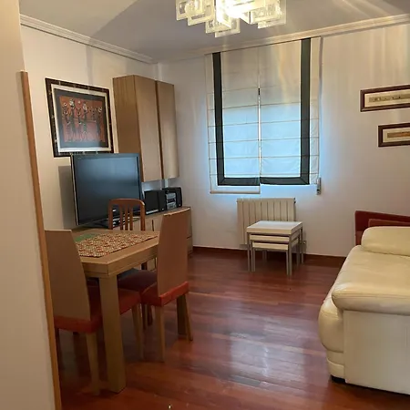 Mym Vivienda Avila, Buena Situacion. Vut-av-00805 * Ávila